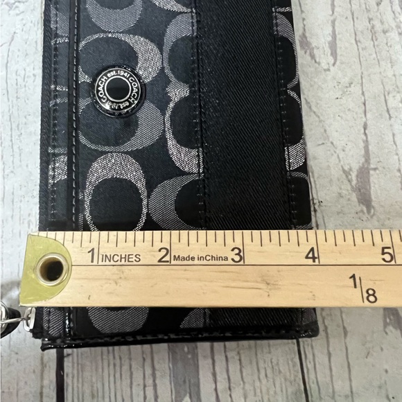 Coach Black Silver Signature Monogram Canvas Stripe Wristlet Wallet Metallic EUC - Picture 5 of 16